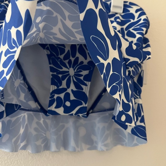 NWT Nicole Miller Electric Blue Floral Swim Skirt Medium - Picture 2 of 4